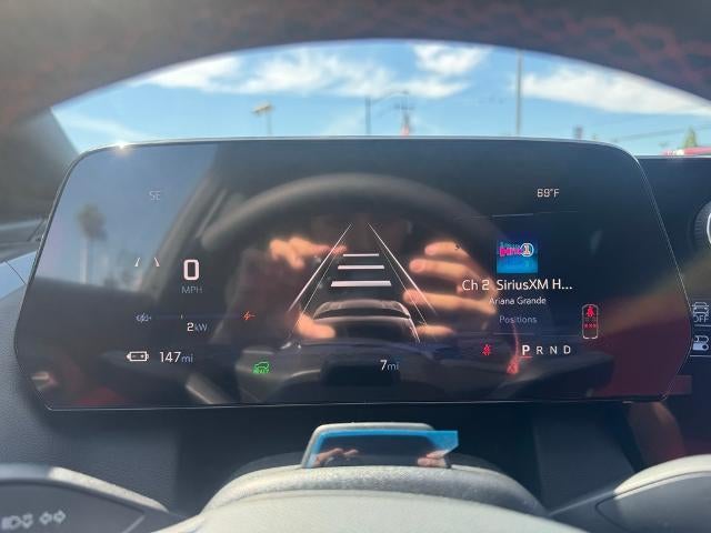 2025 Chevrolet Equinox EV 4dr RS