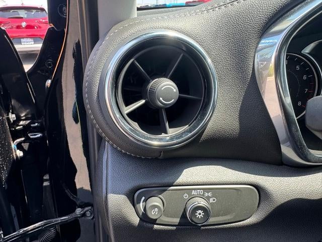 2025 Chevrolet Blazer LT FWD