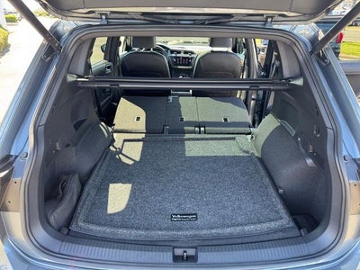 2022 Volkswagen Tiguan SEL R-Line