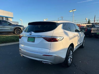 2023 Buick Enclave Essence