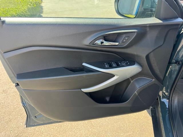 2026 Chevrolet Trax FWD 4dr LS