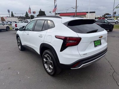 2026 Chevrolet Trax FWD 4dr LT