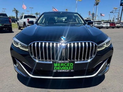 2022 BMW 7 Series 740i